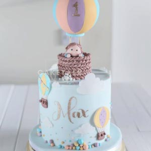 Baby basket balloon cake for kids in dubai