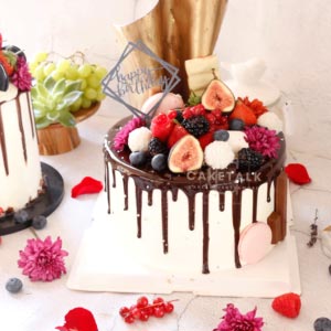 Fresh fruit rafaello macberry cake in dubai