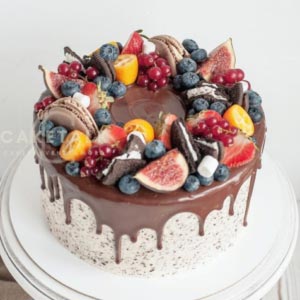Fresh Fruits Cake | Fruit & macaroon crumble cake in dubai, UAE