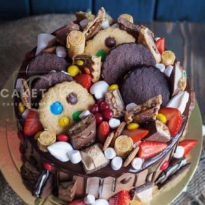 Birthday Cake | Chocolate cookies paradise birthday cake in dubai