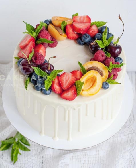 Fresh Fruits Cake | White chocolate and fruits paradise cake in dubai