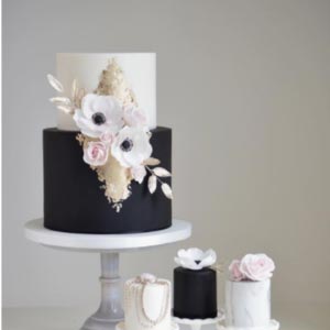 Black Gold Wedding Cake 3