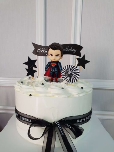 Superman Cake – 3