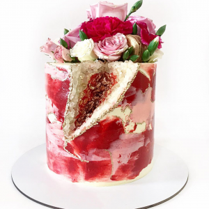 Red Geode Cake best customized cake makers in Dubai