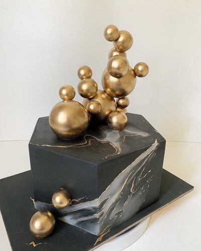 31-Golden-Sphere-Cake.jpg