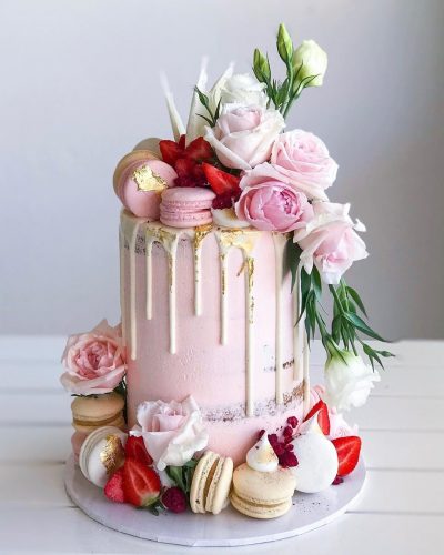11-Floral-Surprise-Cake.jpg