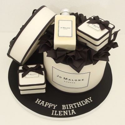 15-Jo-Malone-Gift-Cake-1-.jpg