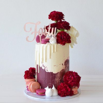 2-Maroon-N-White-Cake.jpg