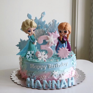 Frozen Cream Cake