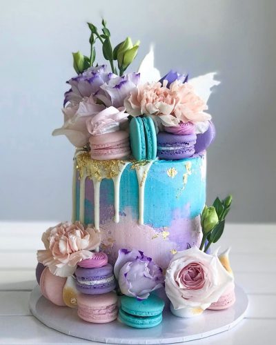 22-Blue-Flower-N-Macaroon-Cake.jpg