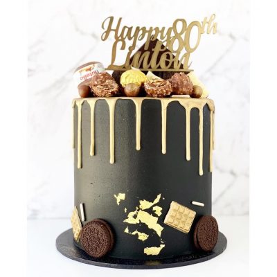 23-Black-Gold-Cake-3.jpg