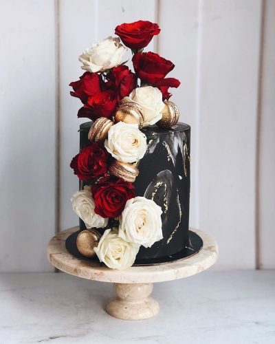 27-Black-marble-rose-Cake.jpg