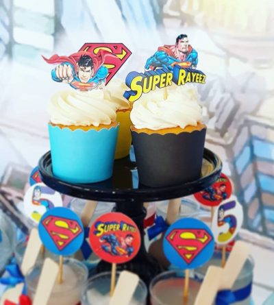 32-Super-hero-cupcakes.jpg