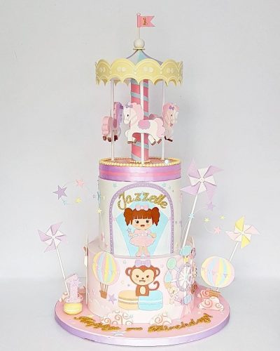 53-Dreamland-cake.jpg