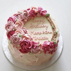Pink Flower Wreath Cream Cake