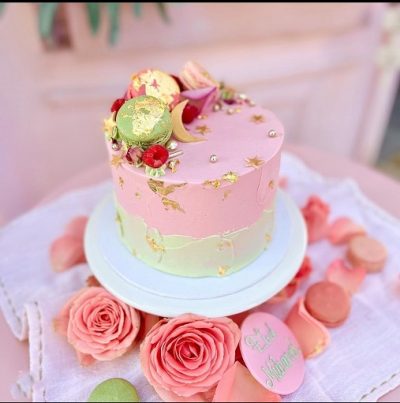 Eid Mubarak cake moon and star