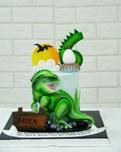 Dino world cake