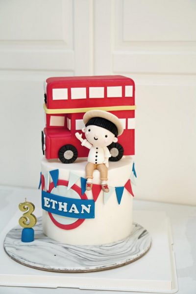Hello London Cake