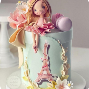 Cutie Young Paris Cake